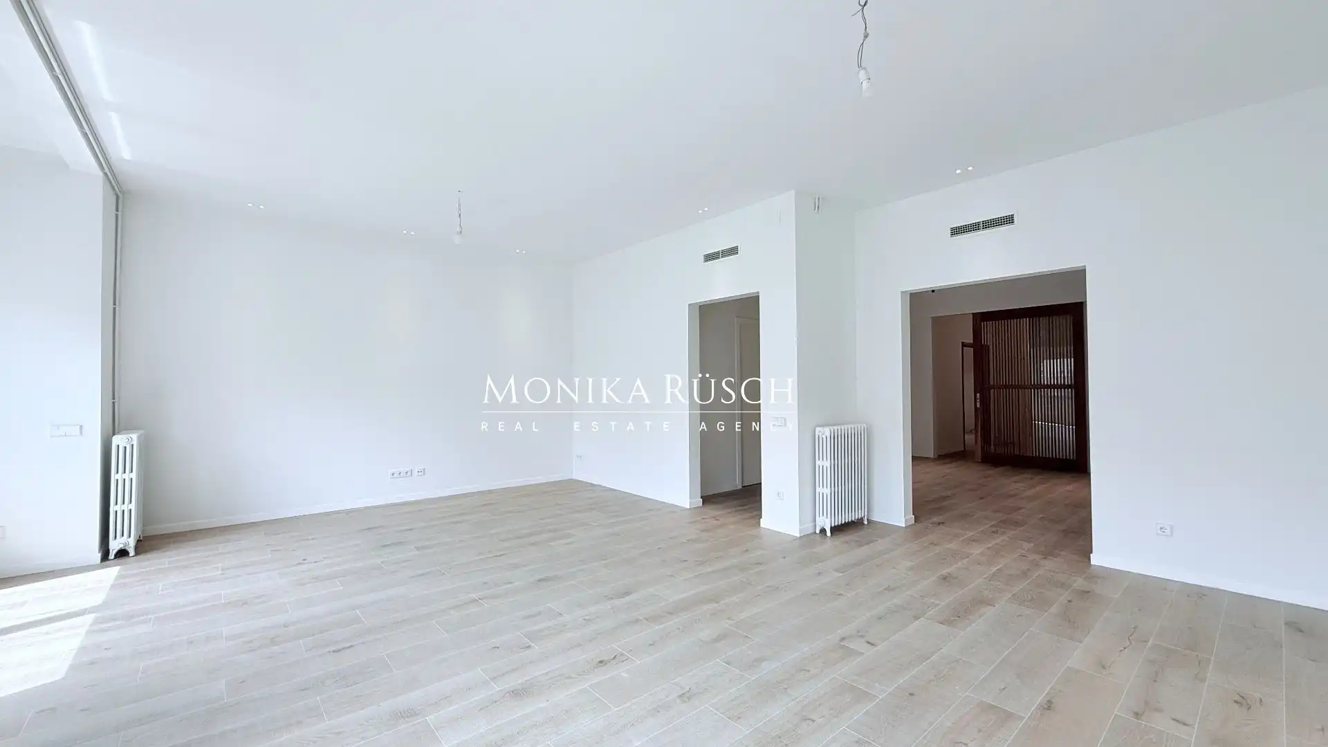 Sala d'estar de Pis de lloguer en Barcelona amb Aire condicionat i Calefacció