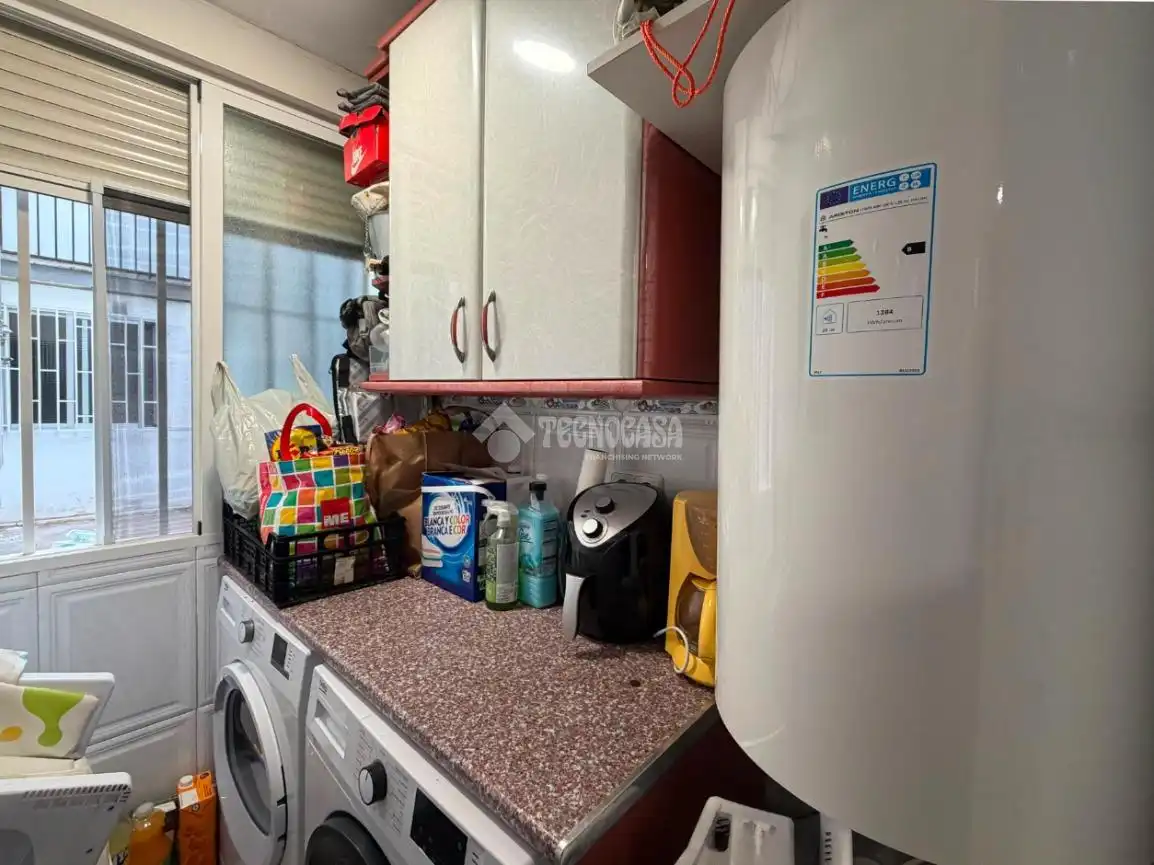 Kitchen of Flat for sale in Alcalá de Henares
