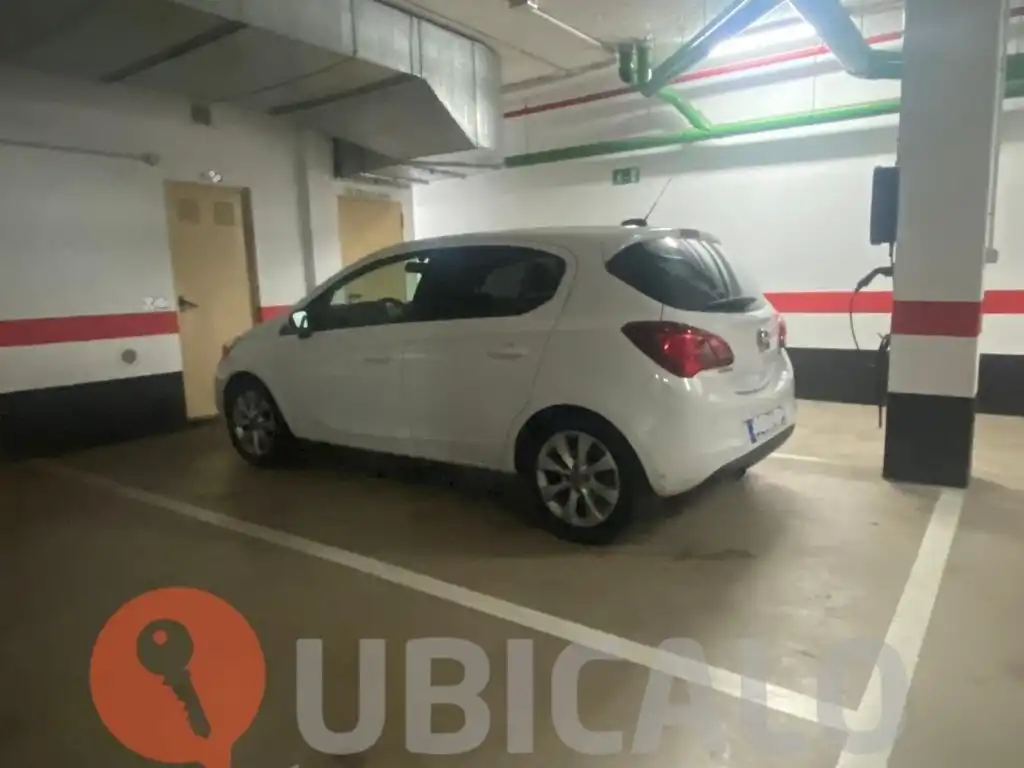 Aparcament de Àtic en venda en San Cristóbal de la Laguna amb Moblat, Forn i Rentadora