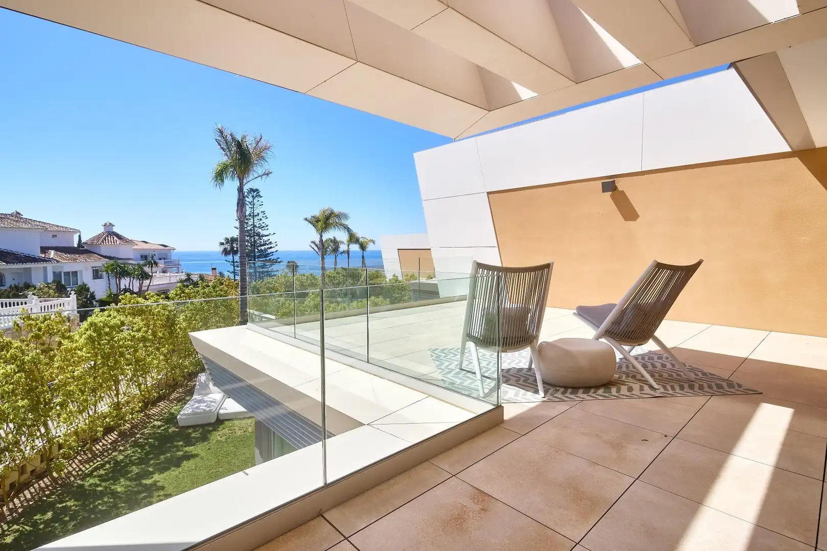 Casa adosada en venta en El Faro de Calaburra - Chaparral