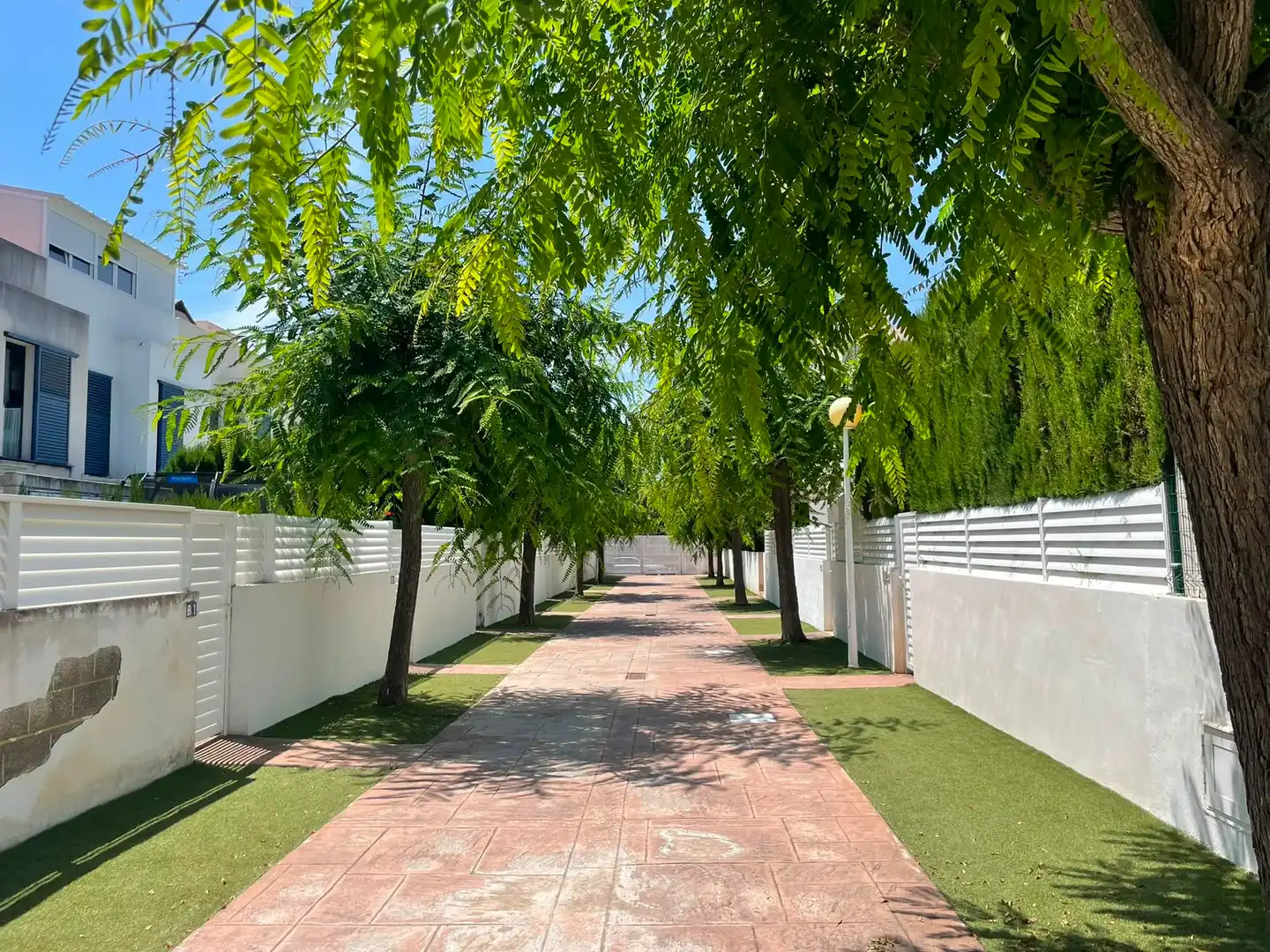 Vista exterior de Casa o chalet en venta en Oropesa del Mar / Orpesa con Aire acondicionado, Jardín privado y Terraza