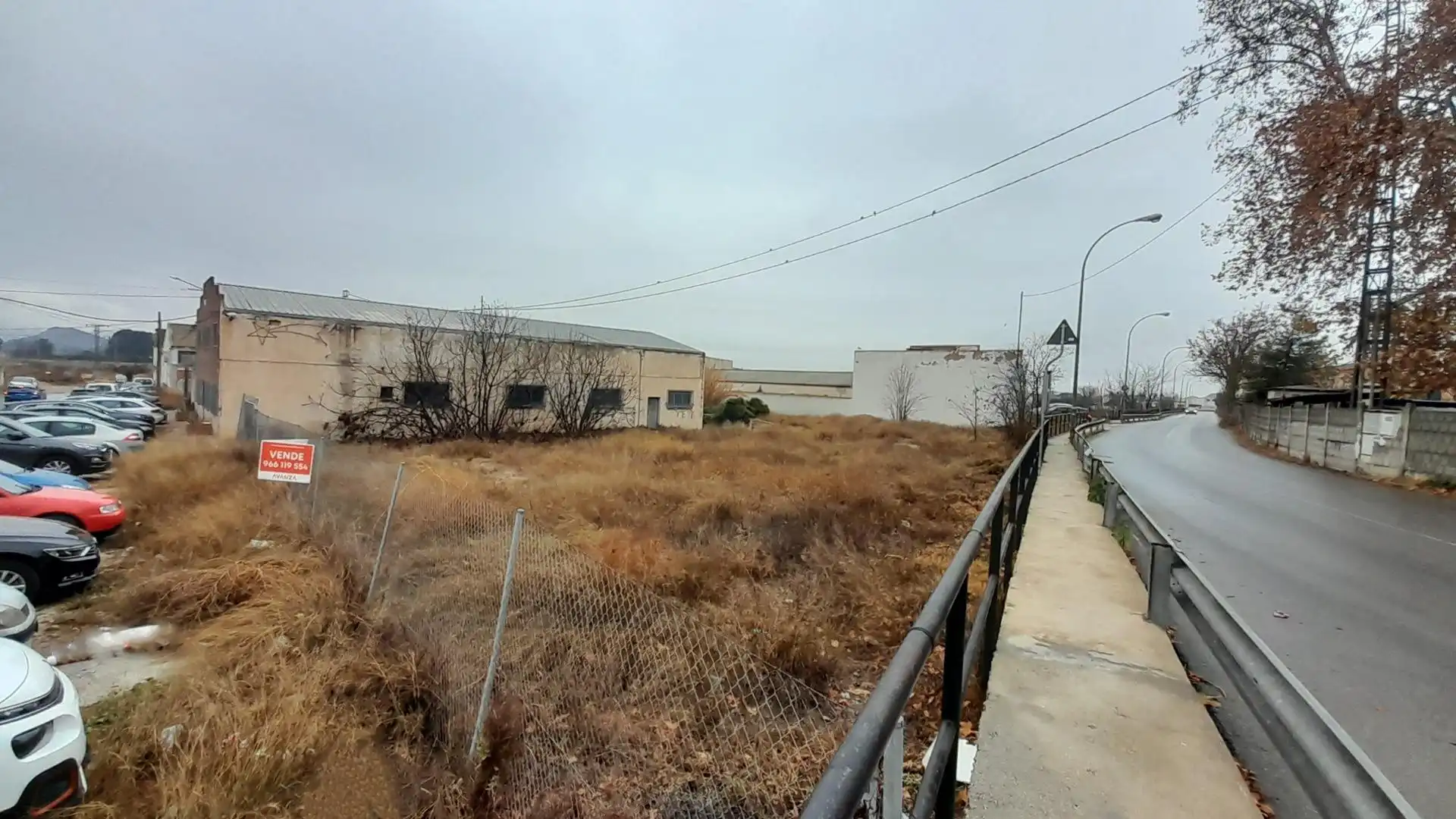 Terreno industrial en venta en Villena