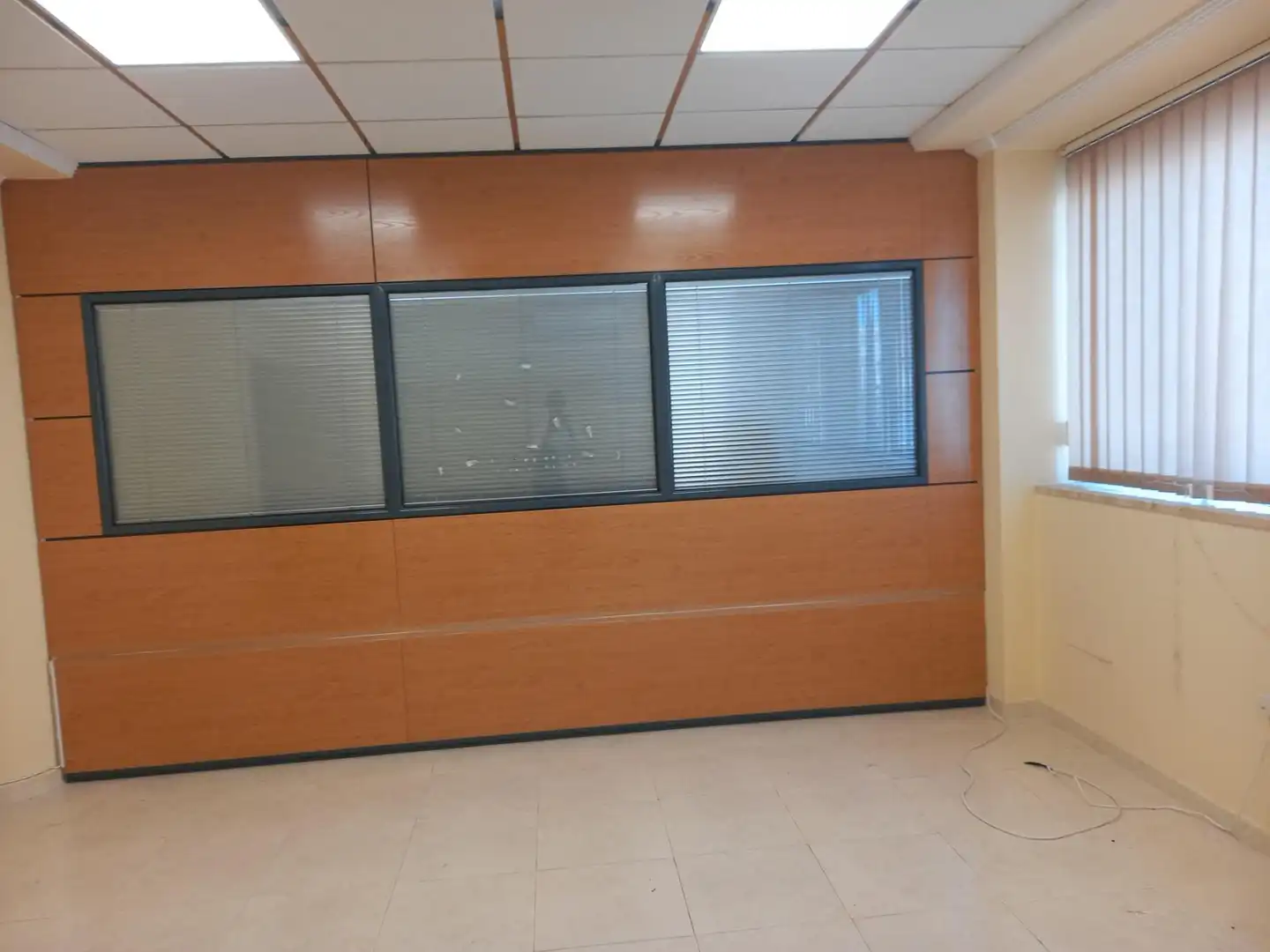 Oficina de alquiler en Elche ciudad