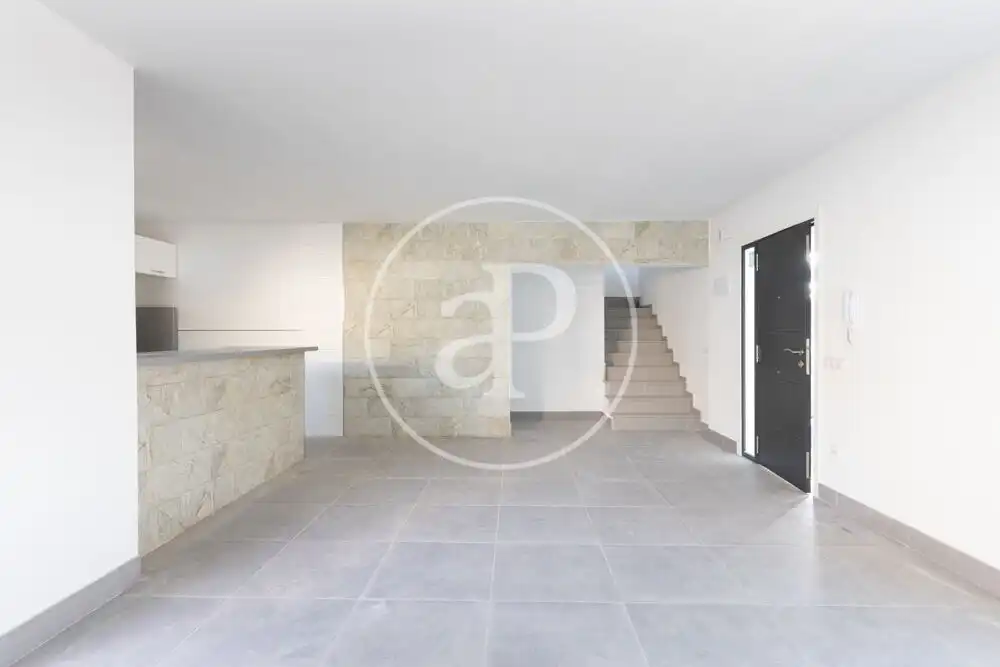 Casa aparellada amb terrassa en venda a Godelleta, imagen 6