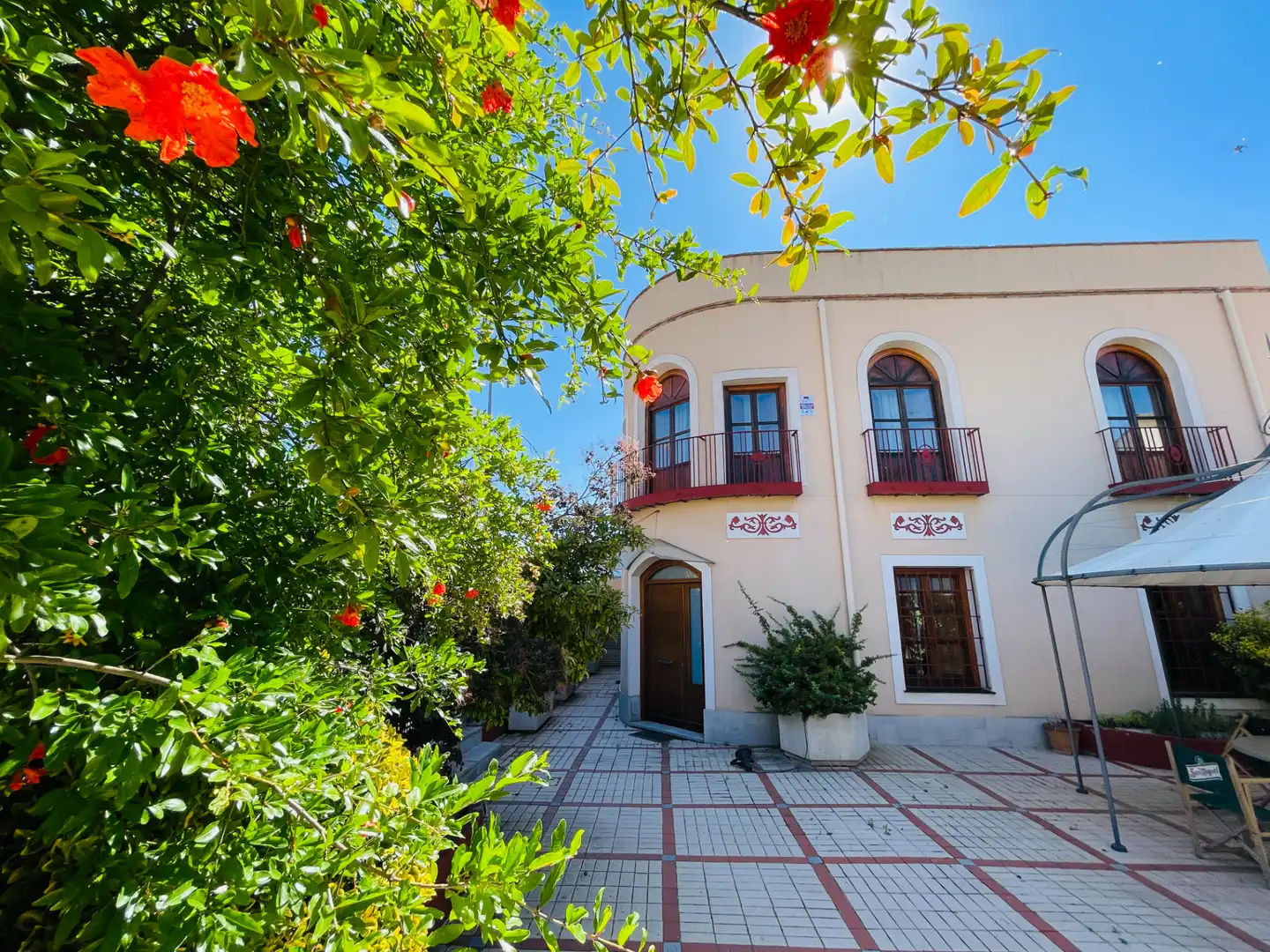 Vista exterior de Casa o chalet en venta en Los Yébenes con Aire acondicionado, Calefacción y Jardín privado