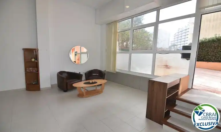 Living room of Office for sale in Empuriabrava  with Furnished