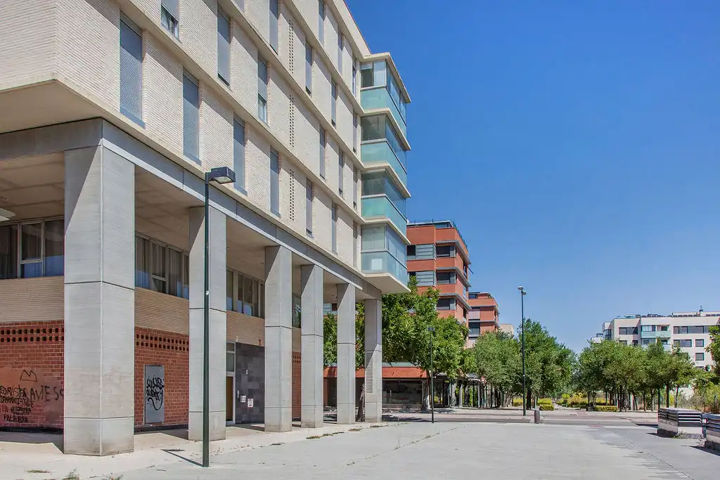Vista exterior de Local en venta en Zaragoza