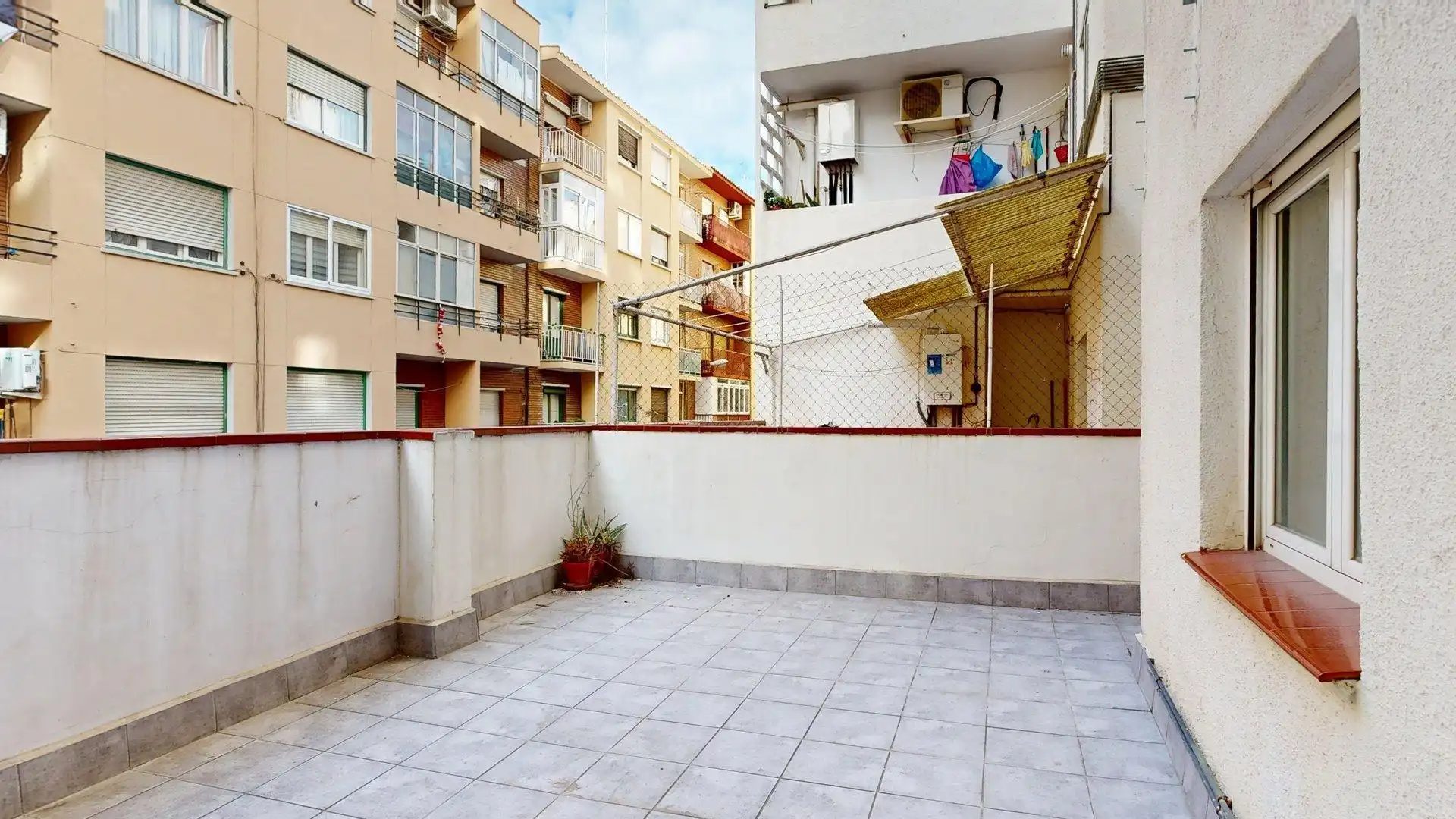 Terraza de Piso en venta en Zaragoza con Calefacción, Terraza y Balcón