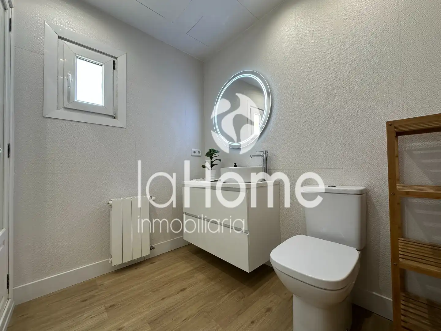 Baño de Casa o chalet en venta en Paterna con Aire acondicionado, Calefacción y Jardín privado