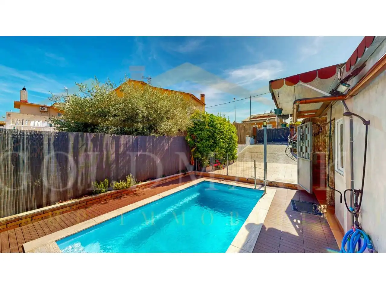Swimming pool of Houses for sale in Rubí  with Air Conditioner, Heating and Private garden
