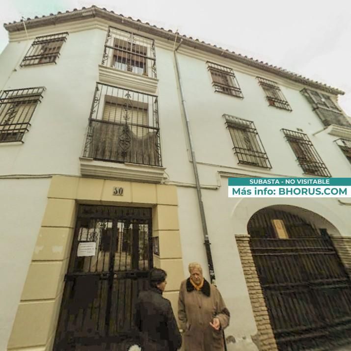 Vista exterior de Piso en venta en  Córdoba Capital