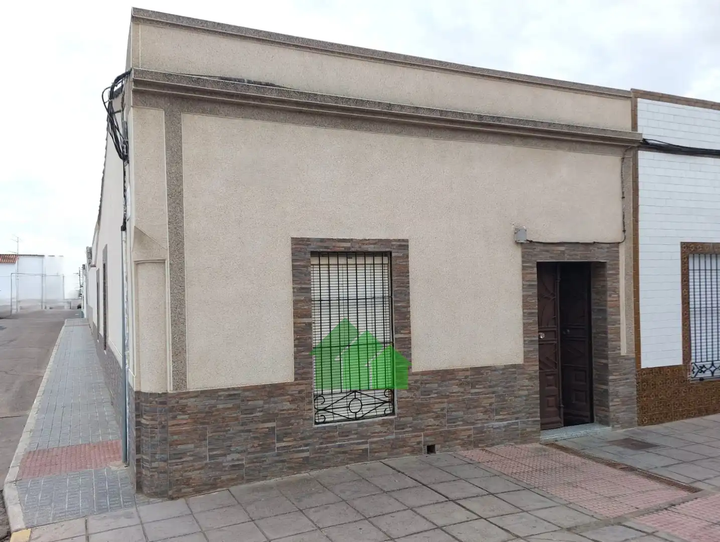 Casa en venta en Puebla de la Calzada, imagen 2