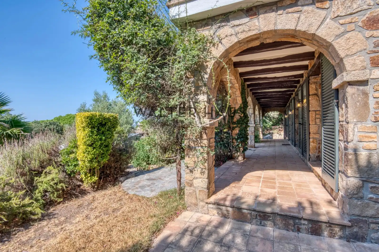 Casa amb terrassa en venda a Avinguda de Vallvanera, imagen 12