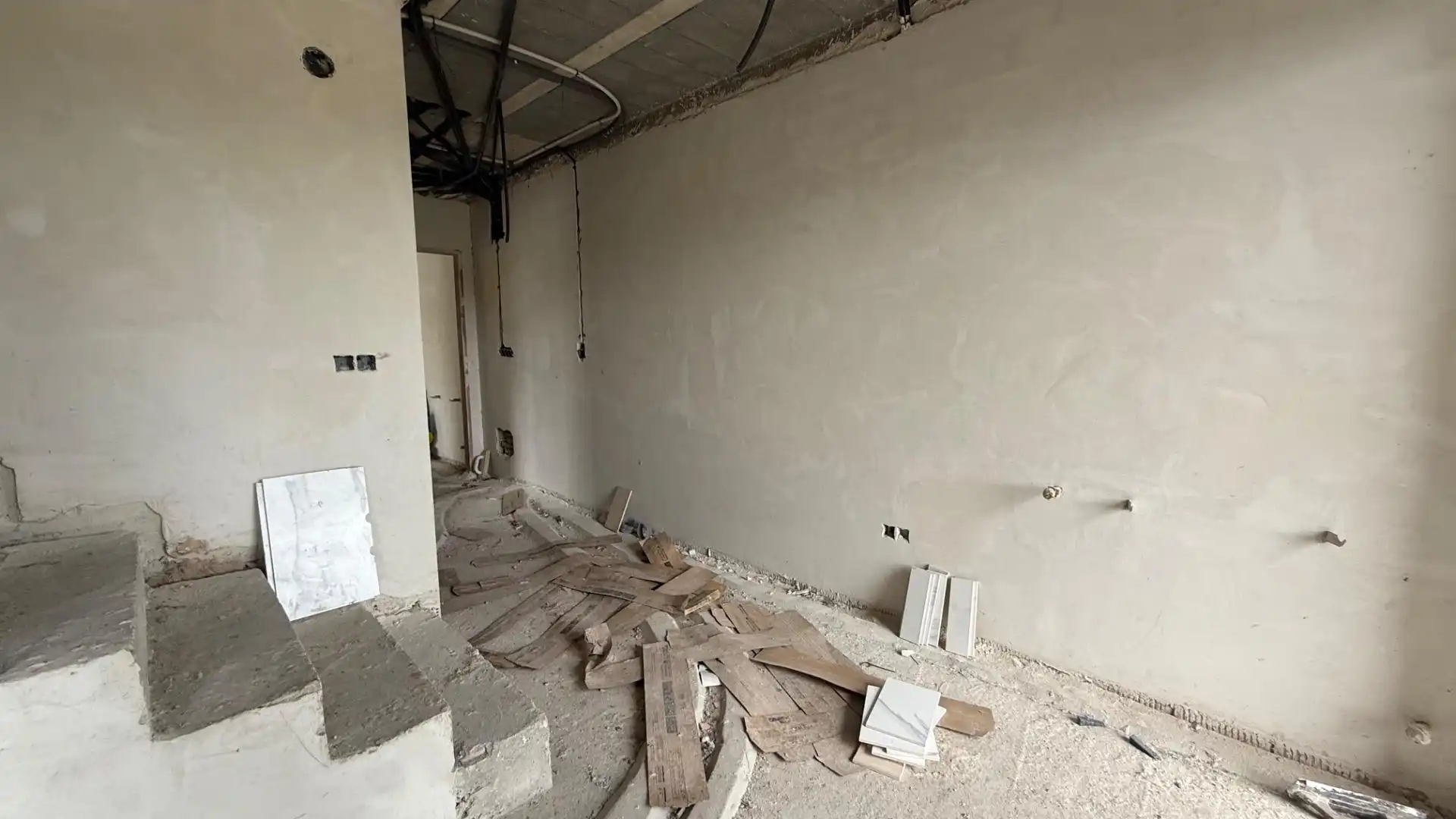 Casa adosada en venta en Allariz con Calefacción, Jardín privado y Terraza