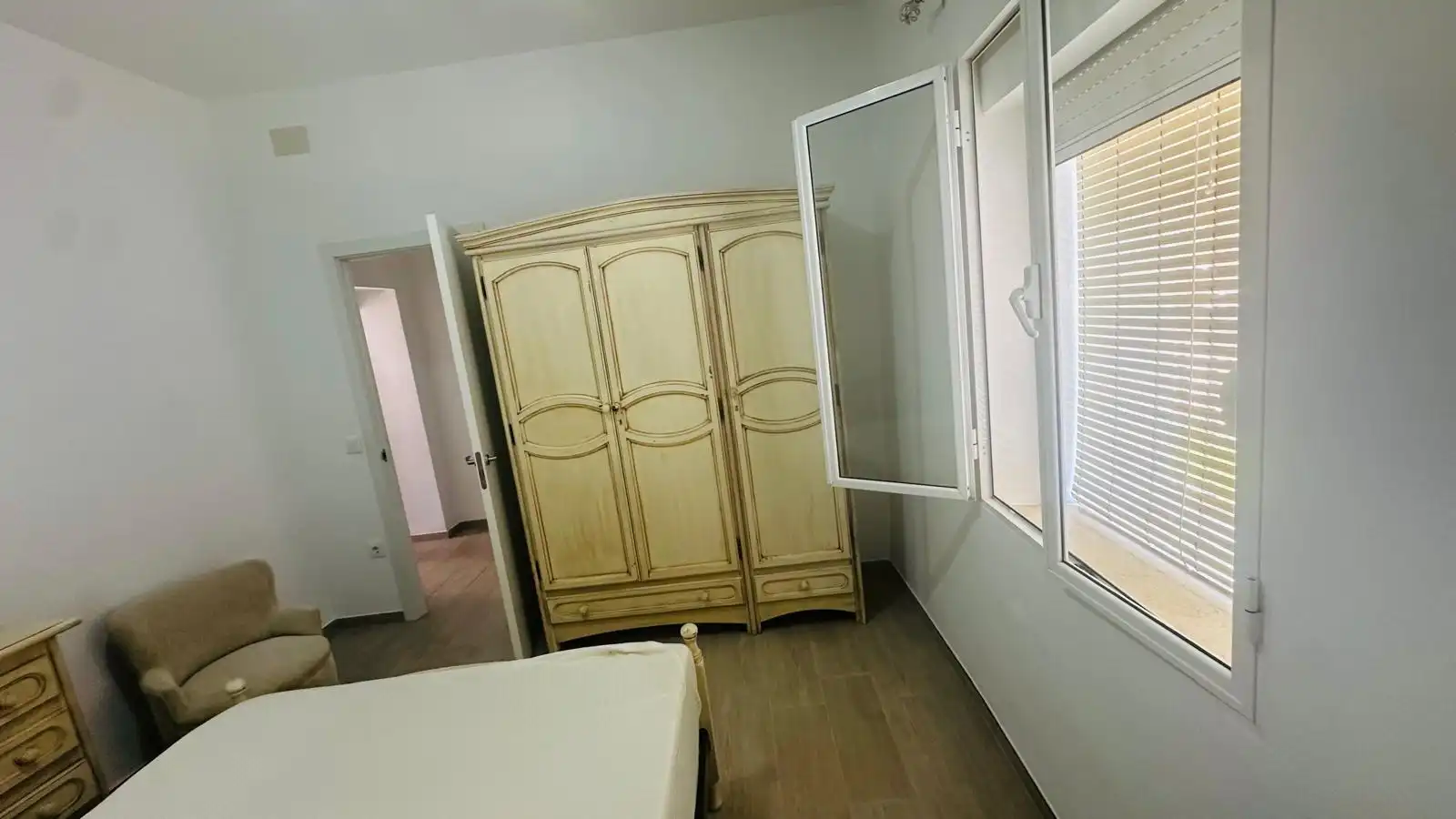 Dormitori de Casa o xalet en venda en Aznalcázar amb Aire condicionat, Calefacció i Jardí privat