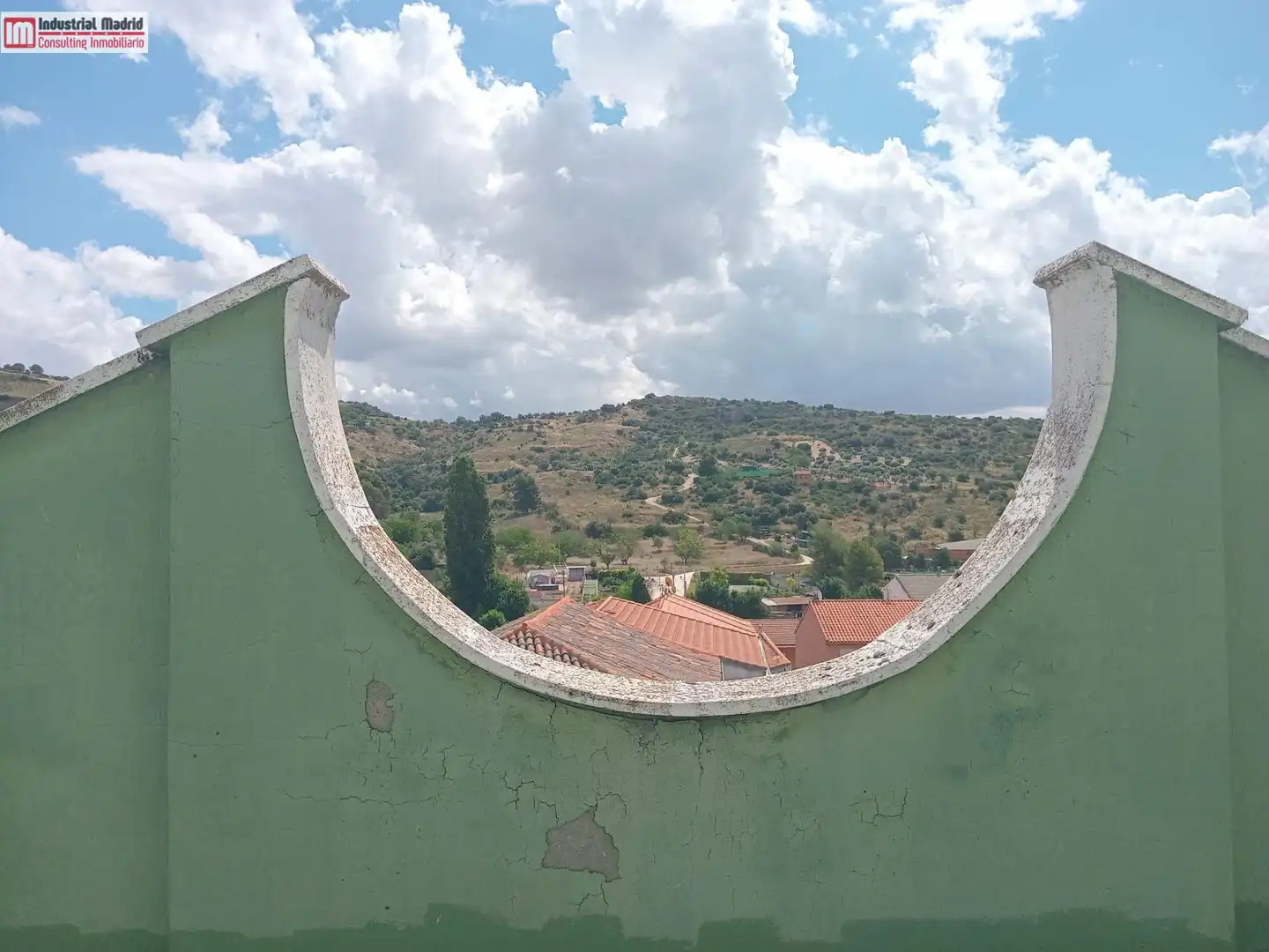 Edificio en venta en Valdilecha