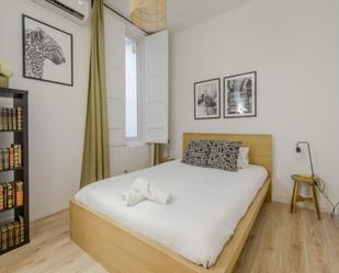 Bedroom of Apartment to share in  Madrid Capital  with Air Conditioner, Furnished and Oven