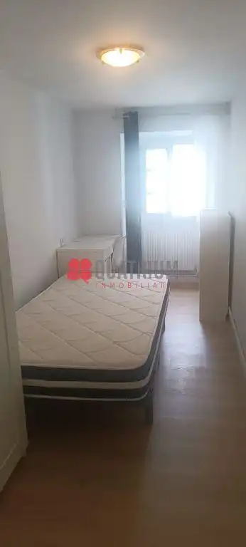 Houses for rent in Rúa De San Lourenzo, Campus Sur - Santa Marta