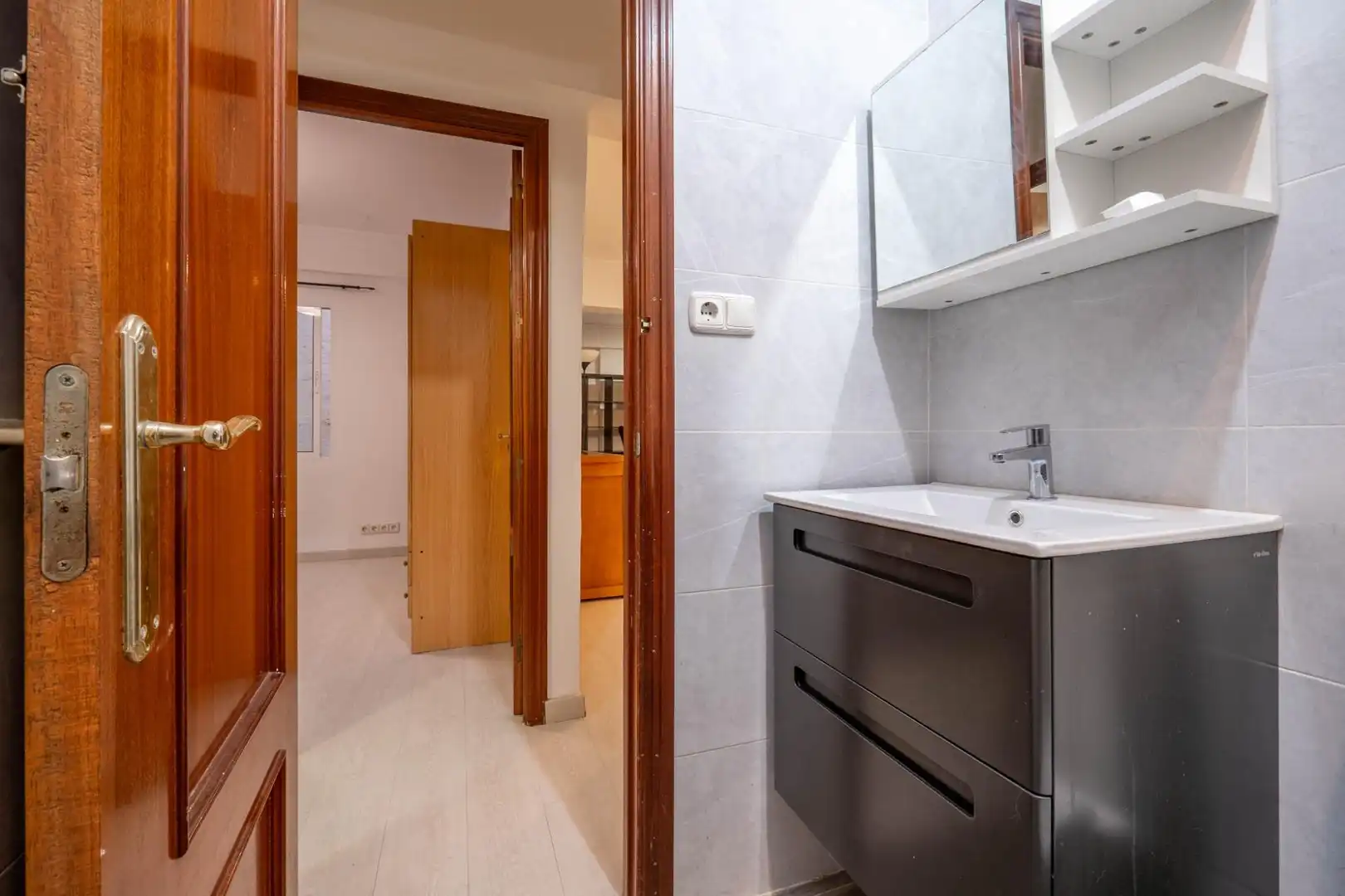 Piso con ascensor en venta en Calle ANGEL BARRIOS 8, imagen 35