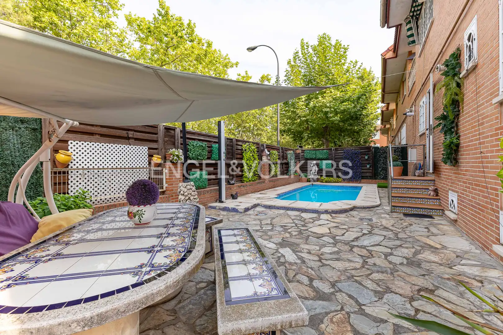 Piscina de Casa o xalet en venda en Getafe amb Aire condicionat, Calefacció i Jardí privat