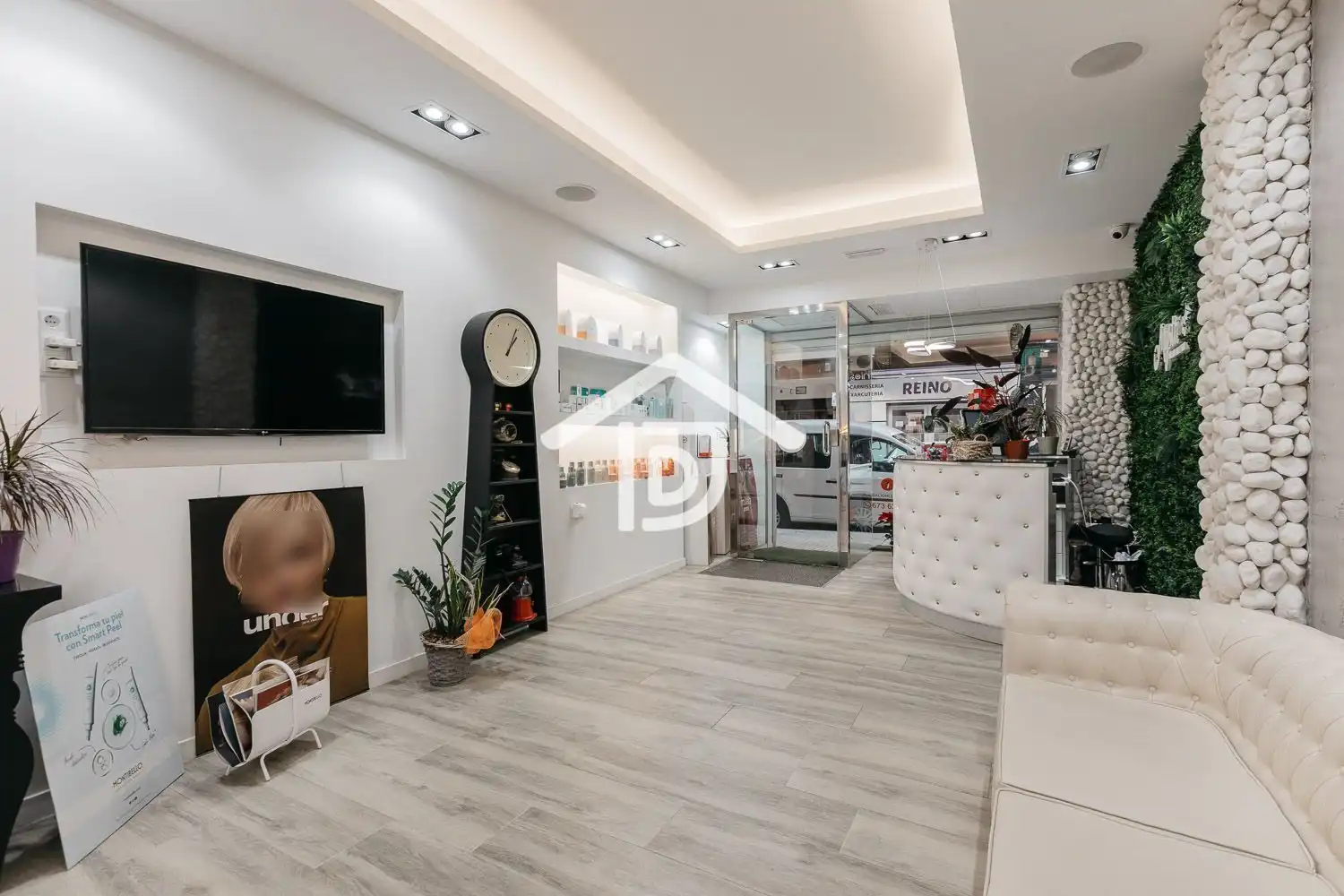 Local en venta en CALLE SENYERA VALENCIANA, La Vila