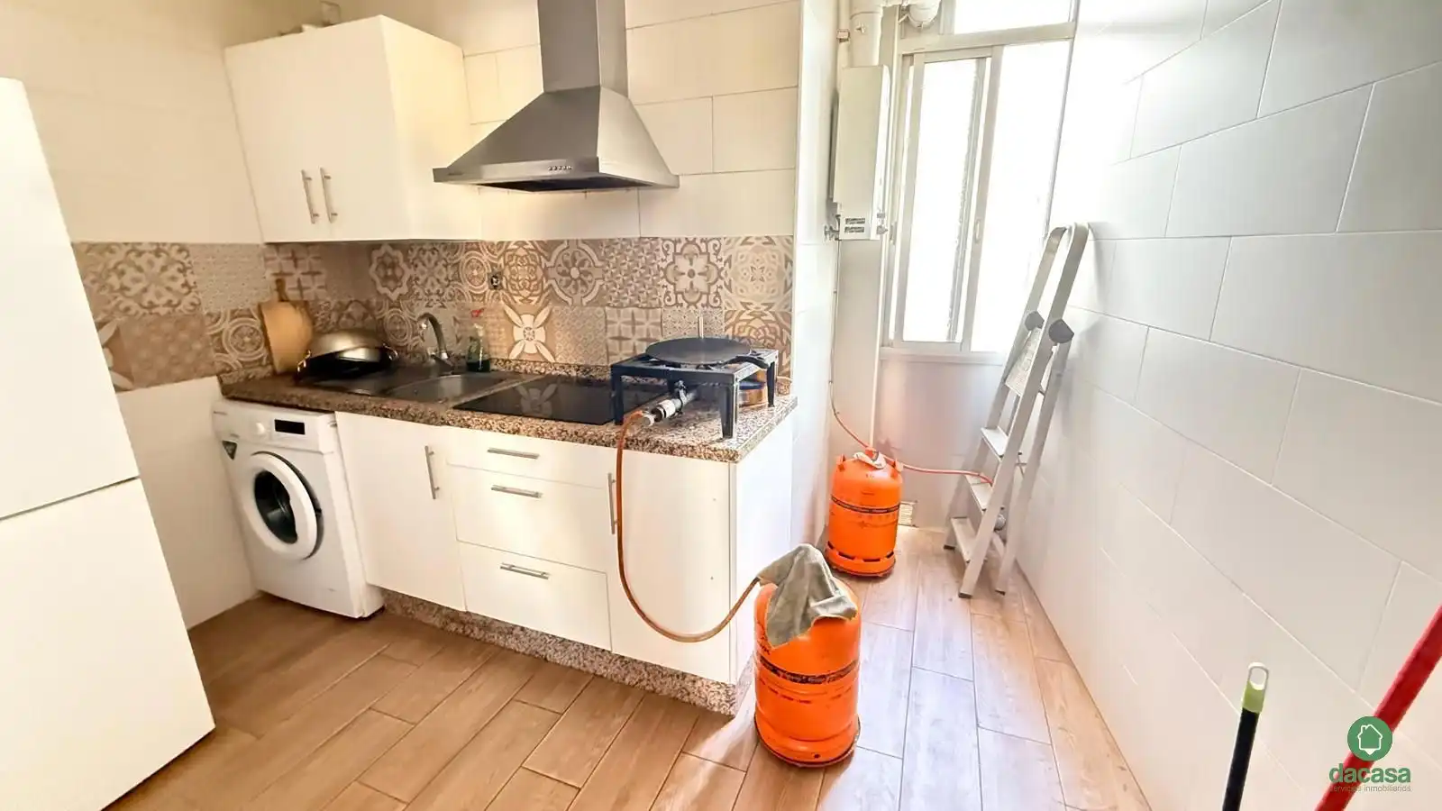 Cocina de Piso en venta en Trigueros con Aire acondicionado, Terraza y Balcón