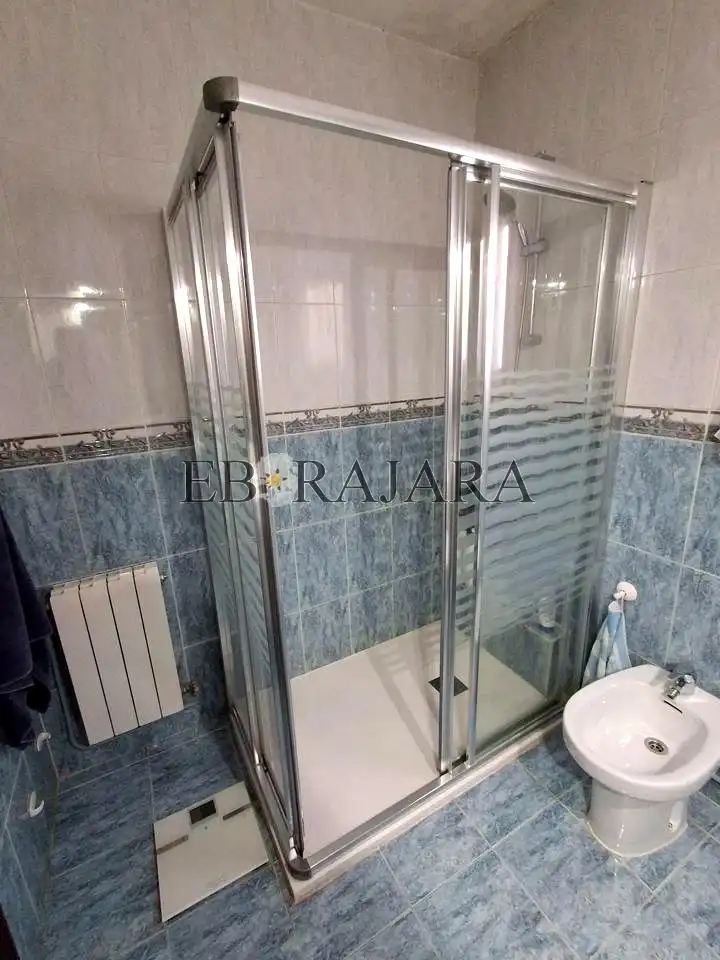 Baño de Piso en venta en Talavera de la Reina con Aire acondicionado y Calefacción