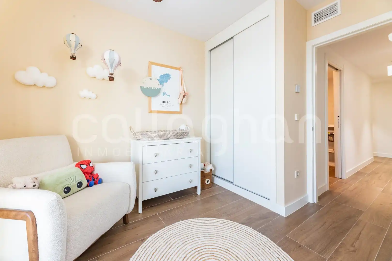 Habitación de Piso en venta en Valencia con Aire acondicionado, Calefacción y Terraza