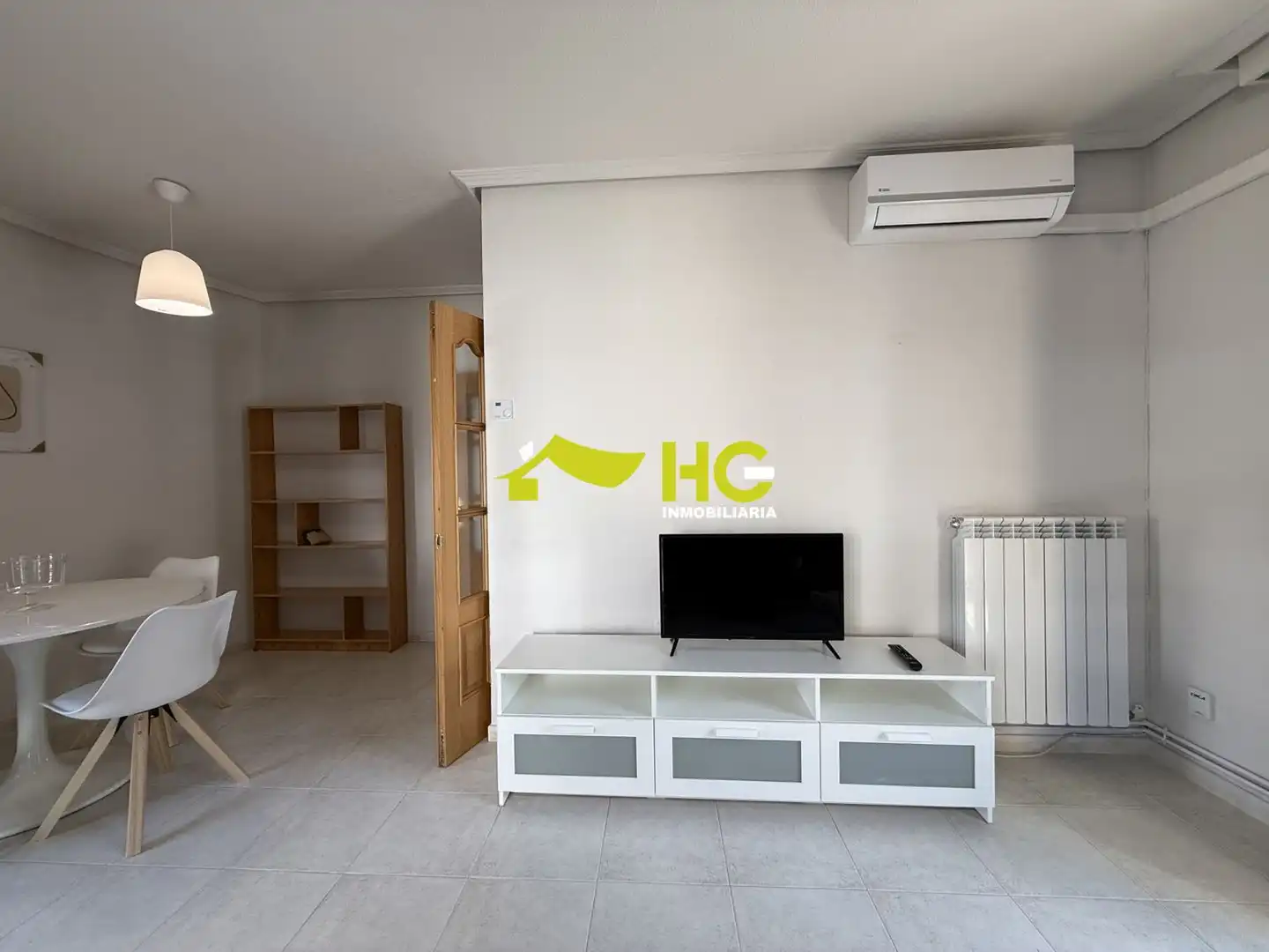 Sala de estar de Dúplex de alquiler en Villaviciosa de Odón con Aire acondicionado, Calefacción y Terraza