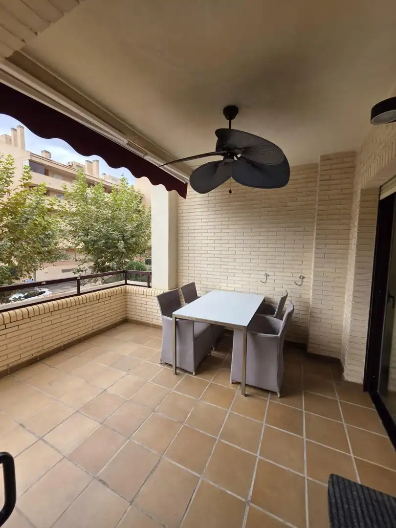 Apartment with pool to rent in L'Albir