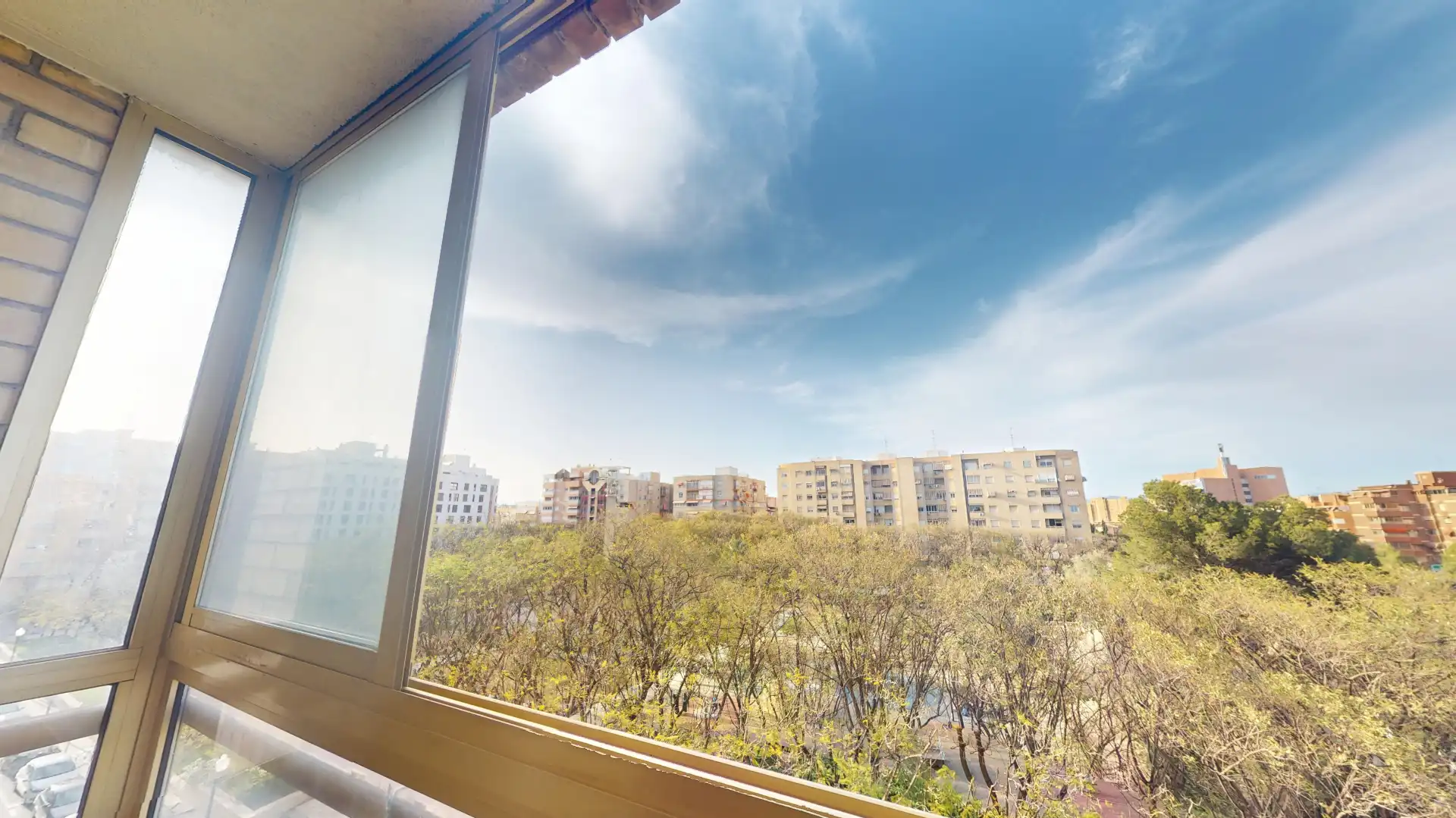 Habitación de Piso en venta en Alicante / Alacant con Aire acondicionado, Parquet y Horno