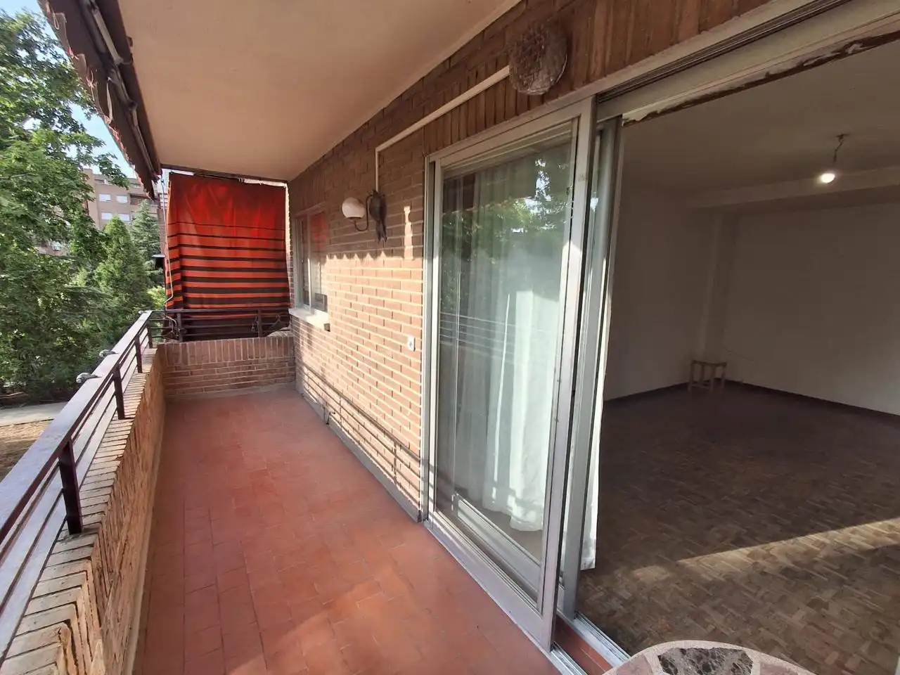 Terraza de Piso en venta en Madrid con Calefacción, Parquet y Terraza