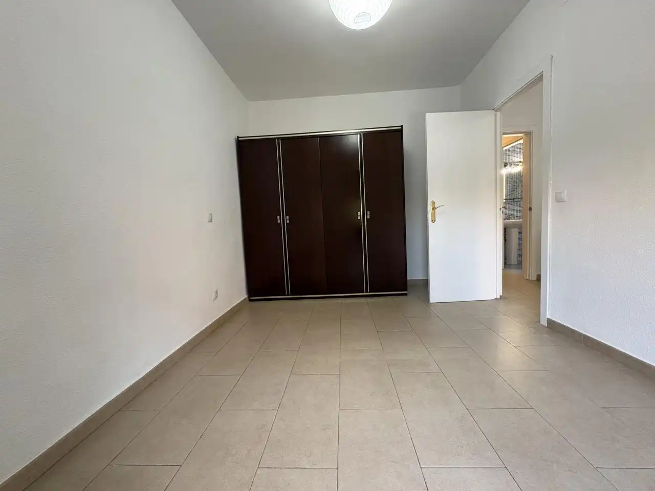 Habitación de Piso de alquiler en Madrid con Aire acondicionado y Balcón