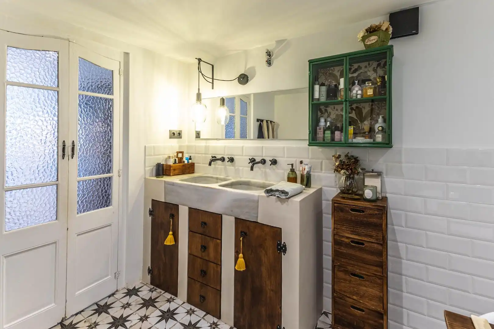 Bathroom of Houses for sale in Molins de Rei  with Air Conditioner, Heating and Parquet flooring