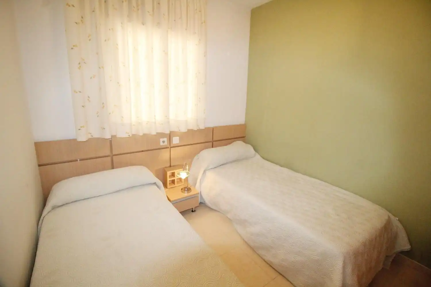 Habitación de Apartamento en venta en Oropesa del Mar / Orpesa con Aire acondicionado, Jardín privado y Terraza