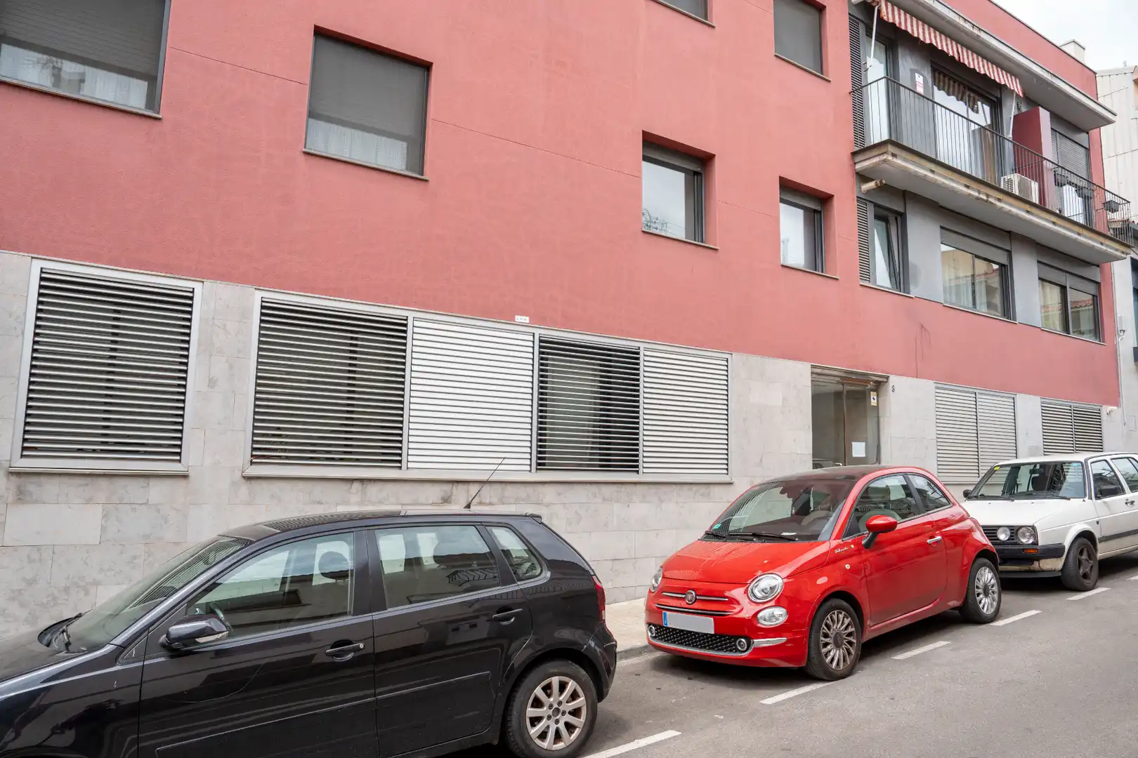 Vista exterior de Piso en venta en Castellar del Vallès con Aire acondicionado, Calefacción y Trastero