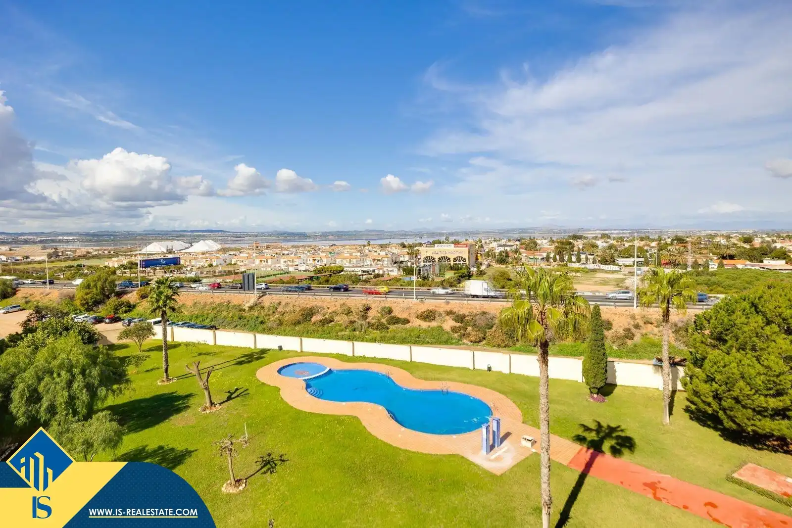 Penthouse mit Pool zum Verkauf in Zona Carrefour - Urbanizaciones