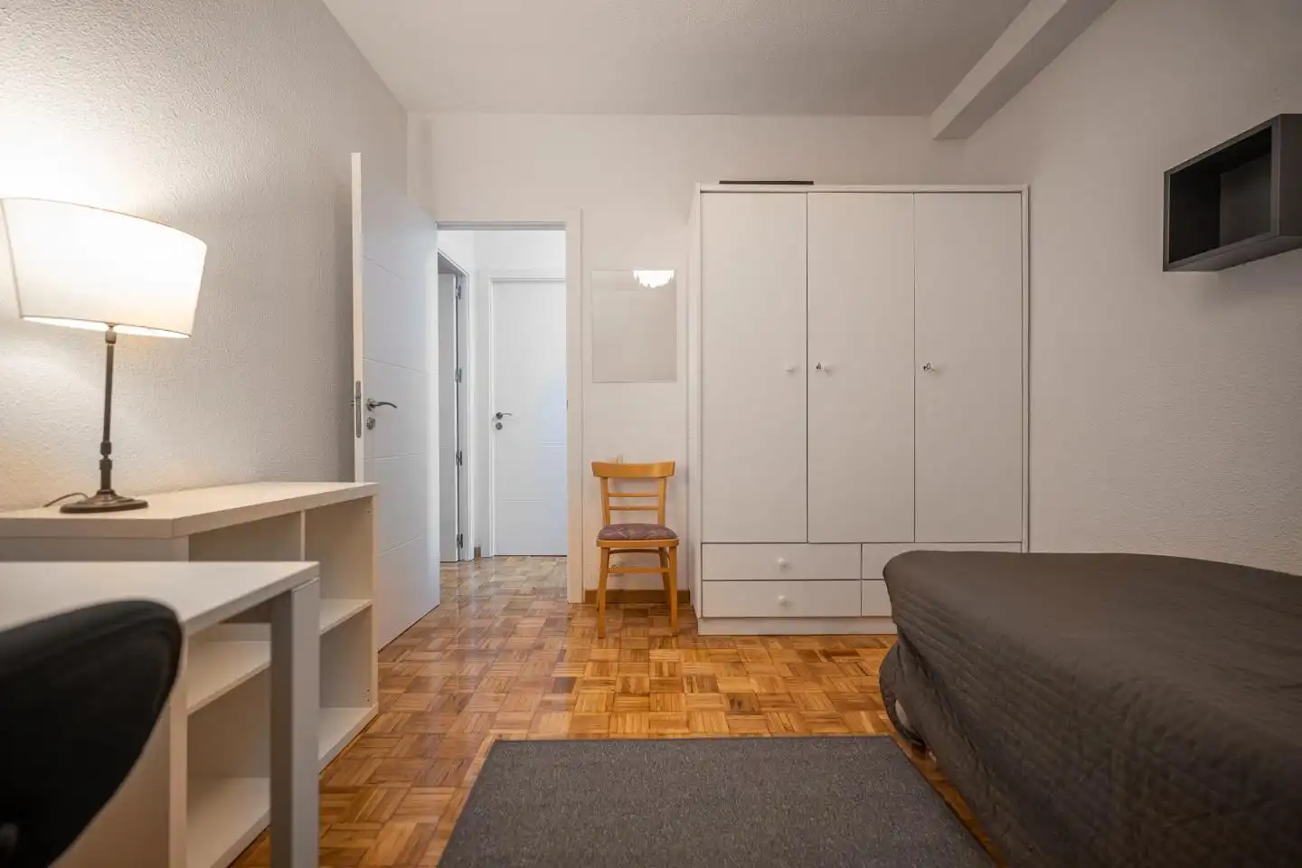 Dormitori de Pis per a compartir en Ávila amb Calefacció, Parquet i Terrassa
