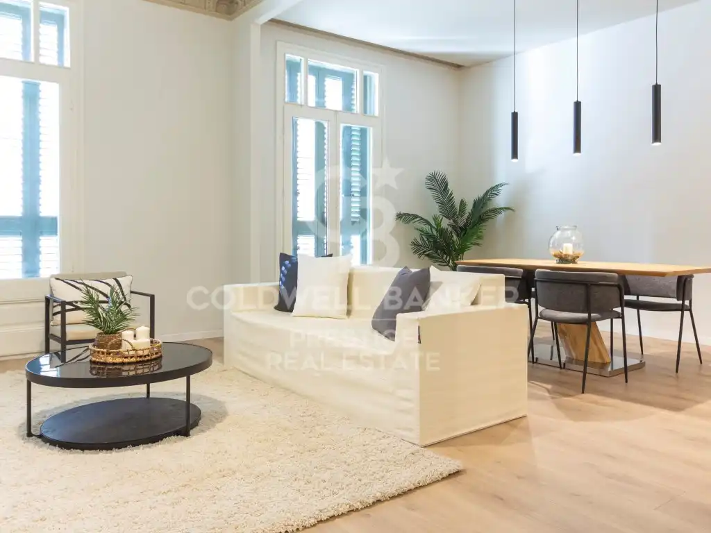 Appartamento con balcone in vendita a Carre de Balmes, imagen 2