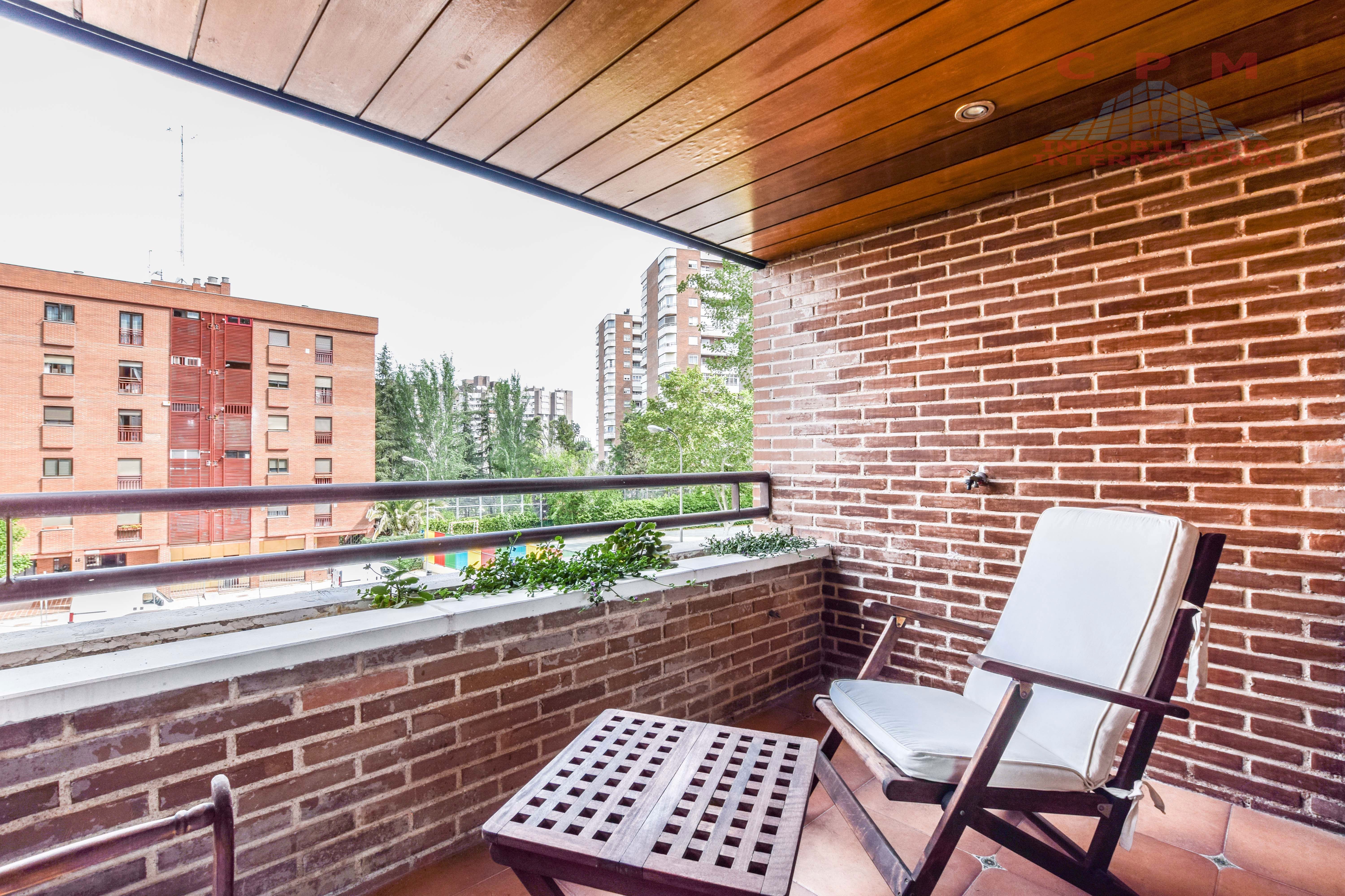 Terrassa de Pis de lloguer en  Madrid Capital amb Aire condicionat, Calefacció i Terrassa