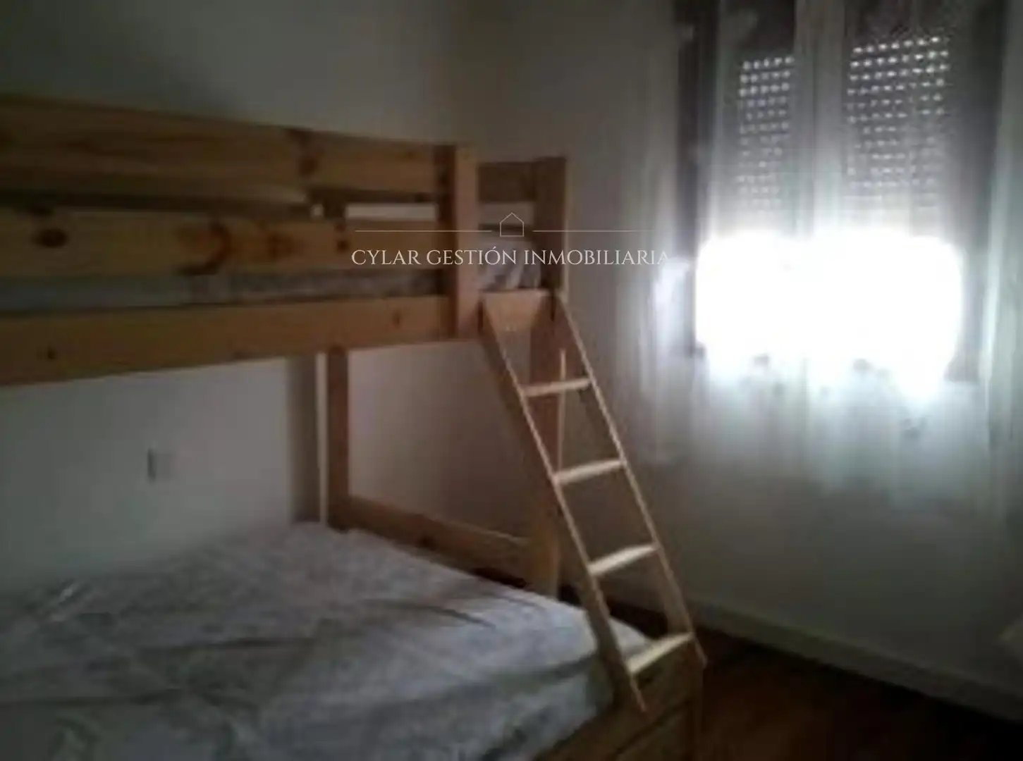 Habitación de Casa o chalet en venta en Puerto de Béjar con Calefacción, Terraza y Amueblado