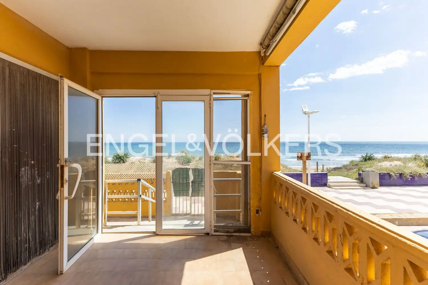 Terrace of Houses for sale in Sueca  with Air Conditioner, Heating and Terrace