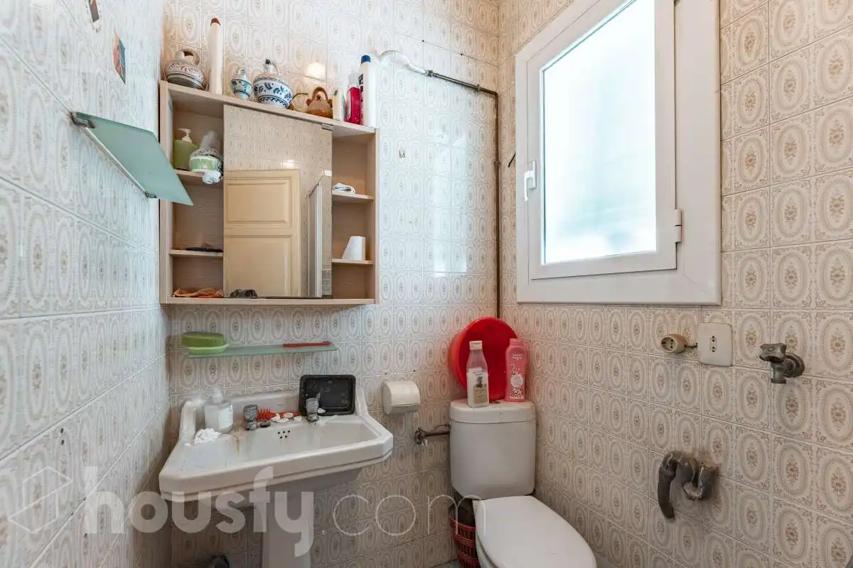 Baño de Piso en venta en Barcelona con Amueblado