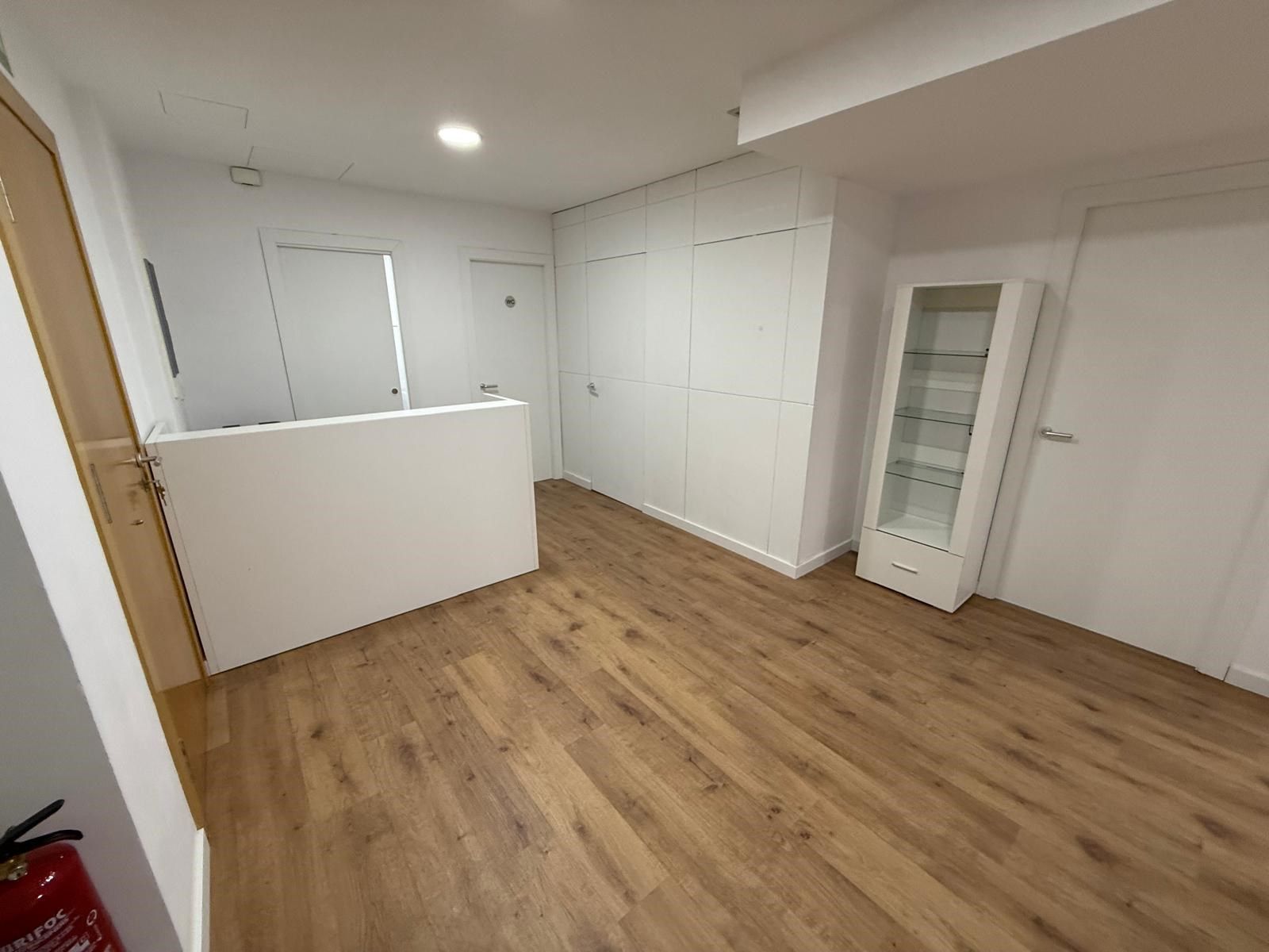 Oficina de alquiler en Girona Capital