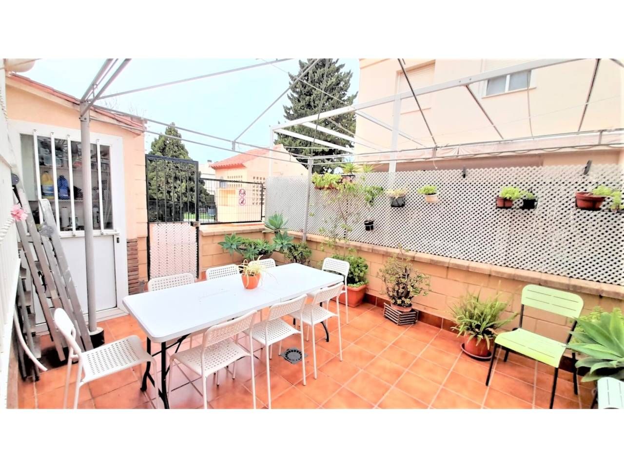 Terrassa de Casa adosada en venda en Rincón de la Victoria amb Aire condicionat, Terrassa i Piscina comunitària