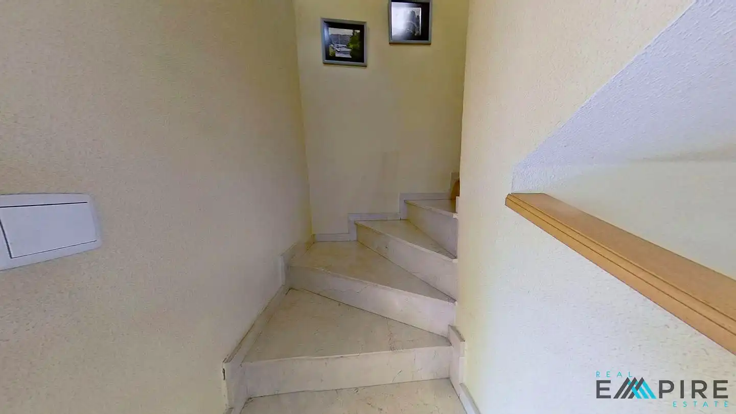 Casa adosada en venta en Valdemoro con Aire acondicionado, Calefacción y Amueblado