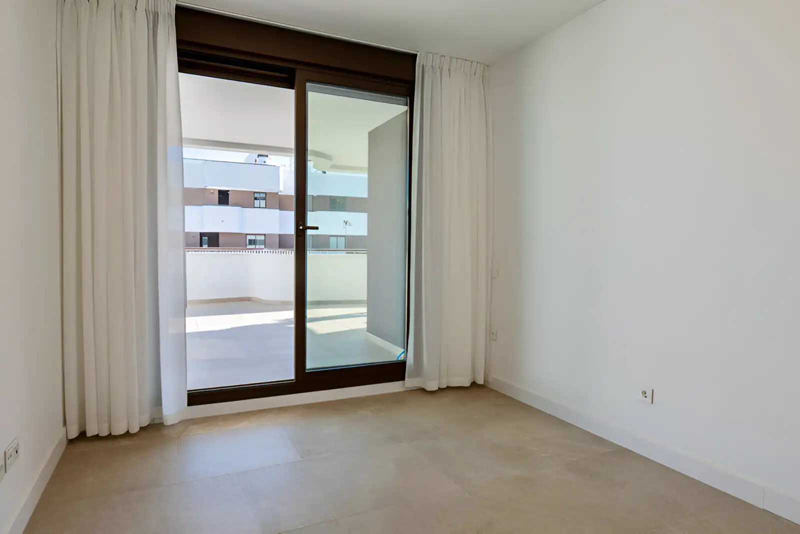 Apartamento con piscina en venta en Estepona Pueblo, imagen 22