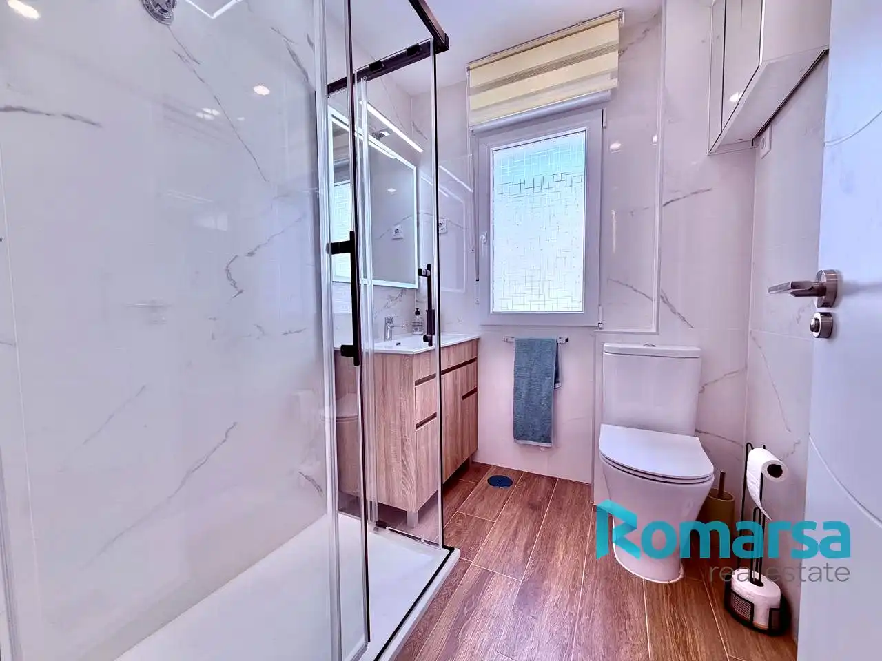 Bathroom of Flat for sale in Ávila  with Heating, Terrace and Furnished
