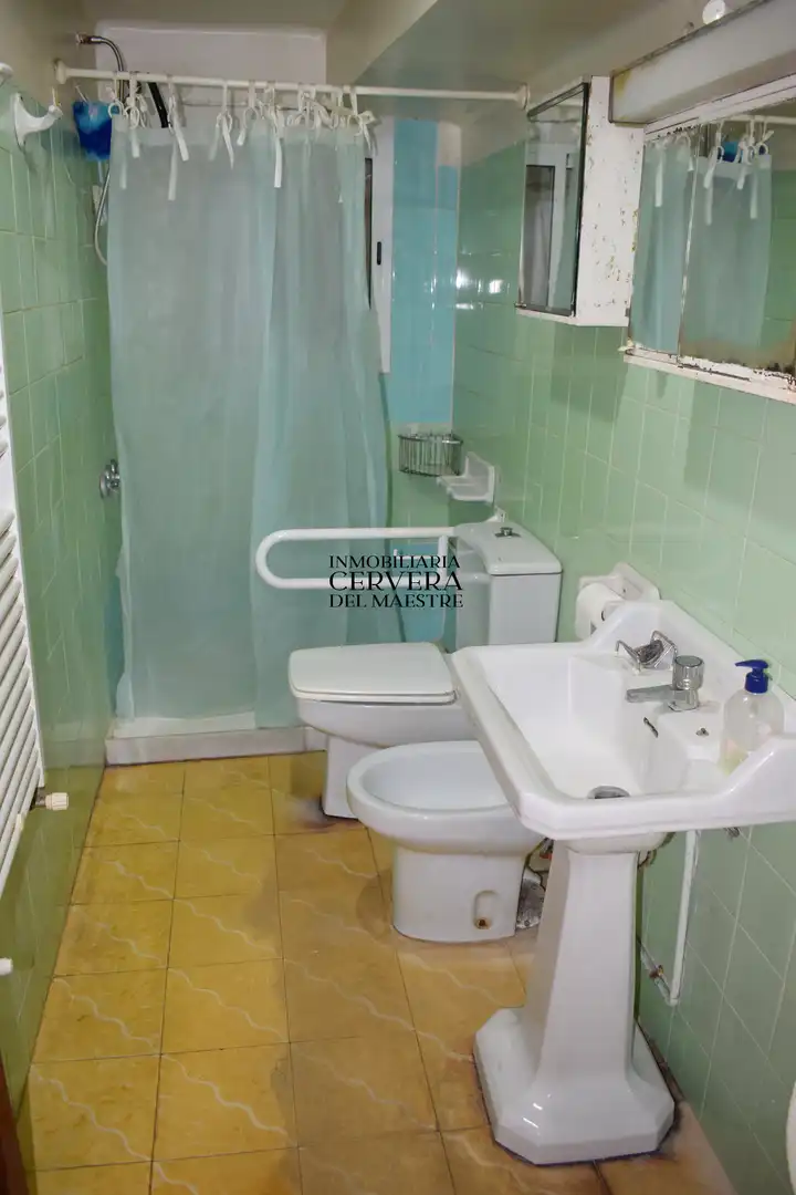 Baño de Casa adosada en venta en Xert con Terraza