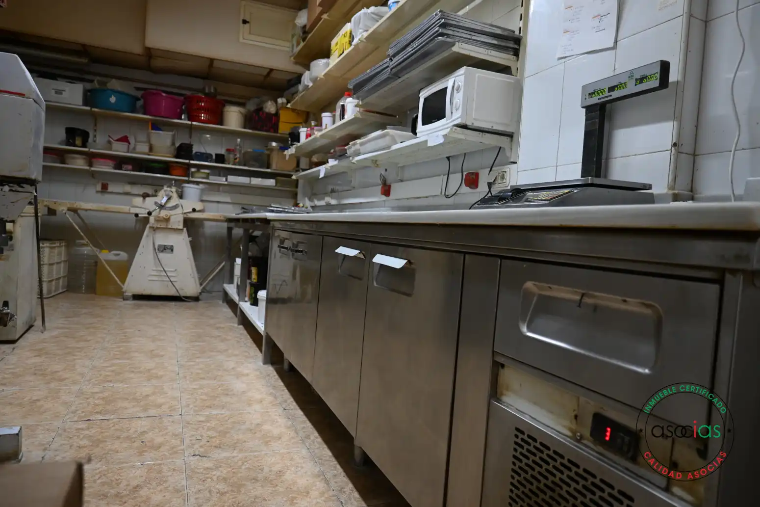 Cuina de Local de lloguer en Gijón 